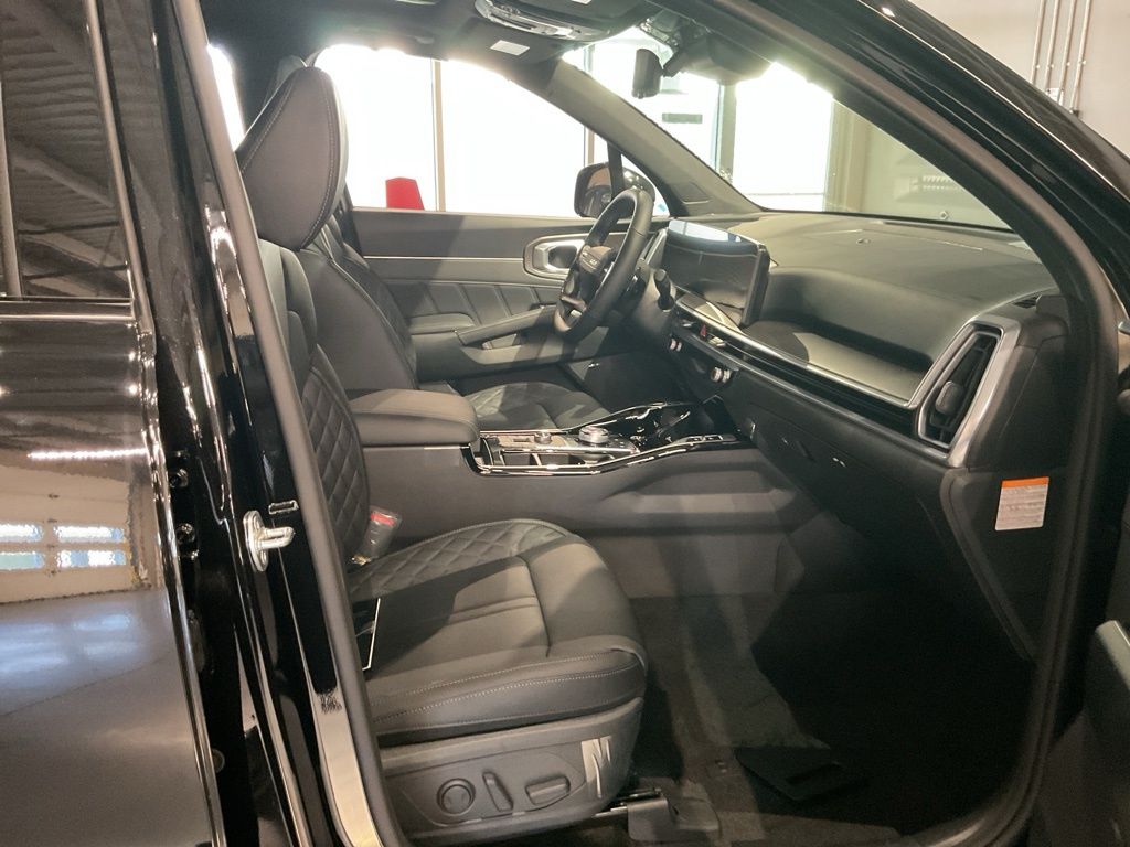New 2026 Black Kia SX Prestige image 28
