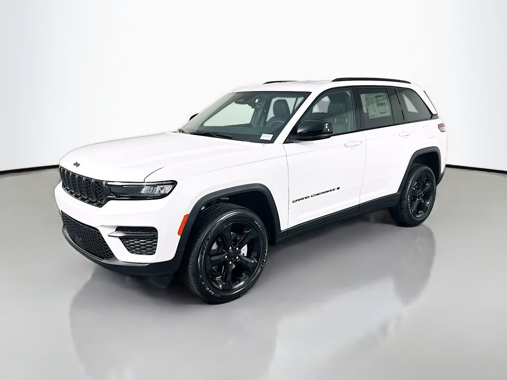 New 2025 White Jeep Altitude X image 3