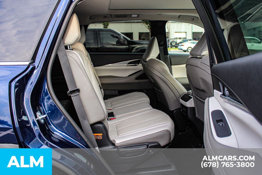 Used 2026 Blue INFINITI PURE image 20