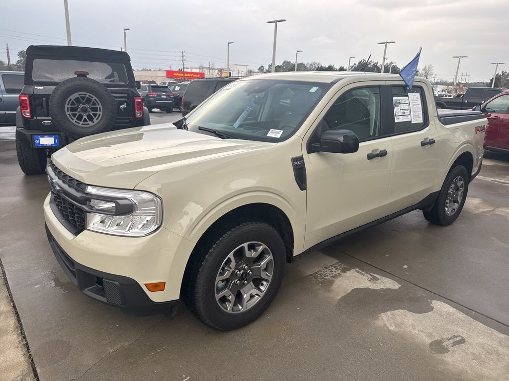 2024 Ford Maverick XLT