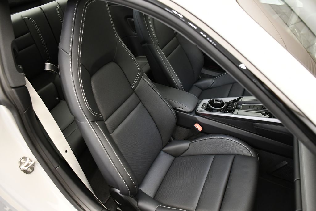 2026 Porsche 911 - Photo 48