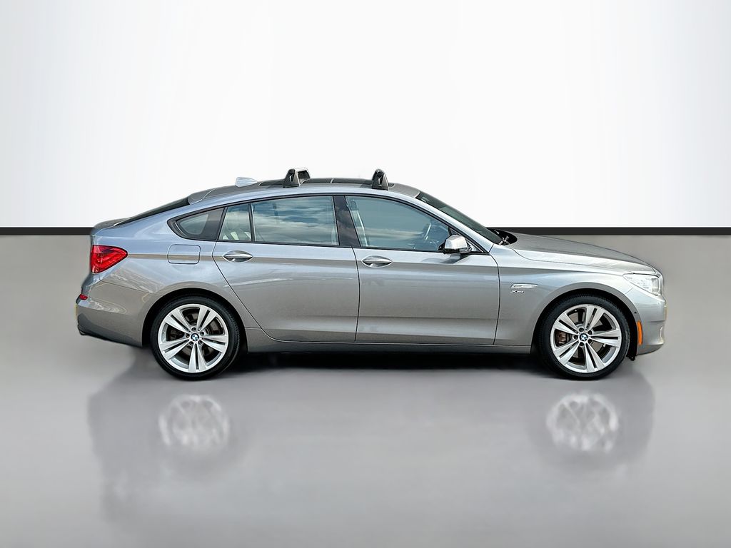 Used 2012 Gray BMW 550i xDrive Gran Turismo image 8