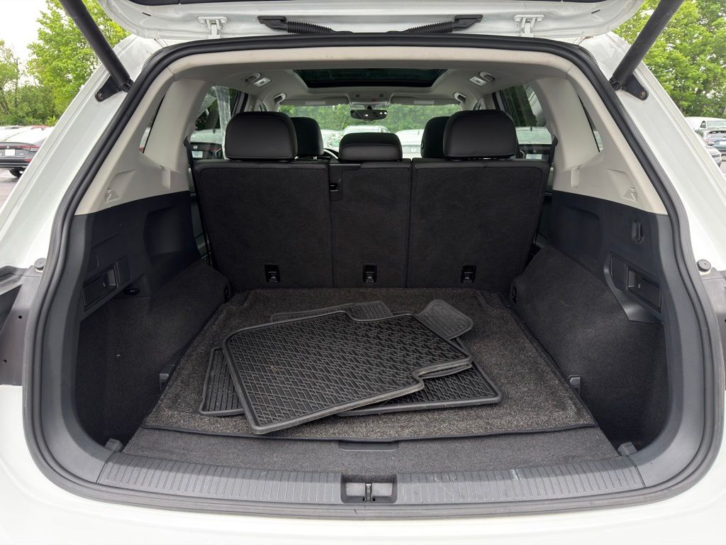 Thumbnail: 2019 Volkswagen Tiguan - 21