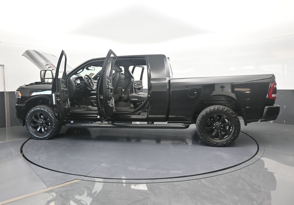 Used 2024 Diamond Black Crystal Pearlcoat Ram Laramie image 88