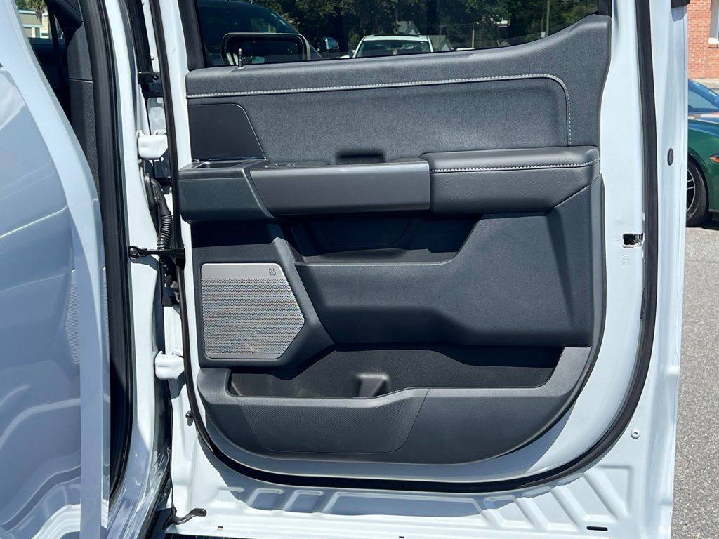 2025 Ford F-150 Lariat White at Davis Toyota of Orangeburg