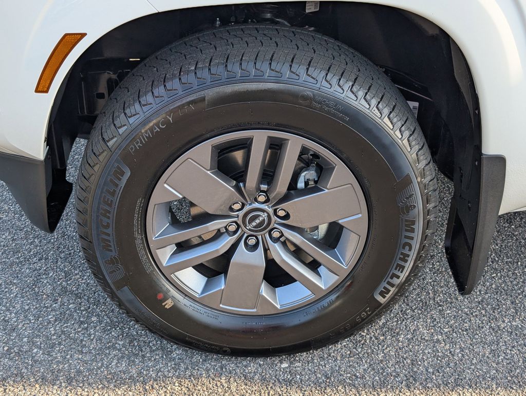 New 2026 Nissan Frontier Truck