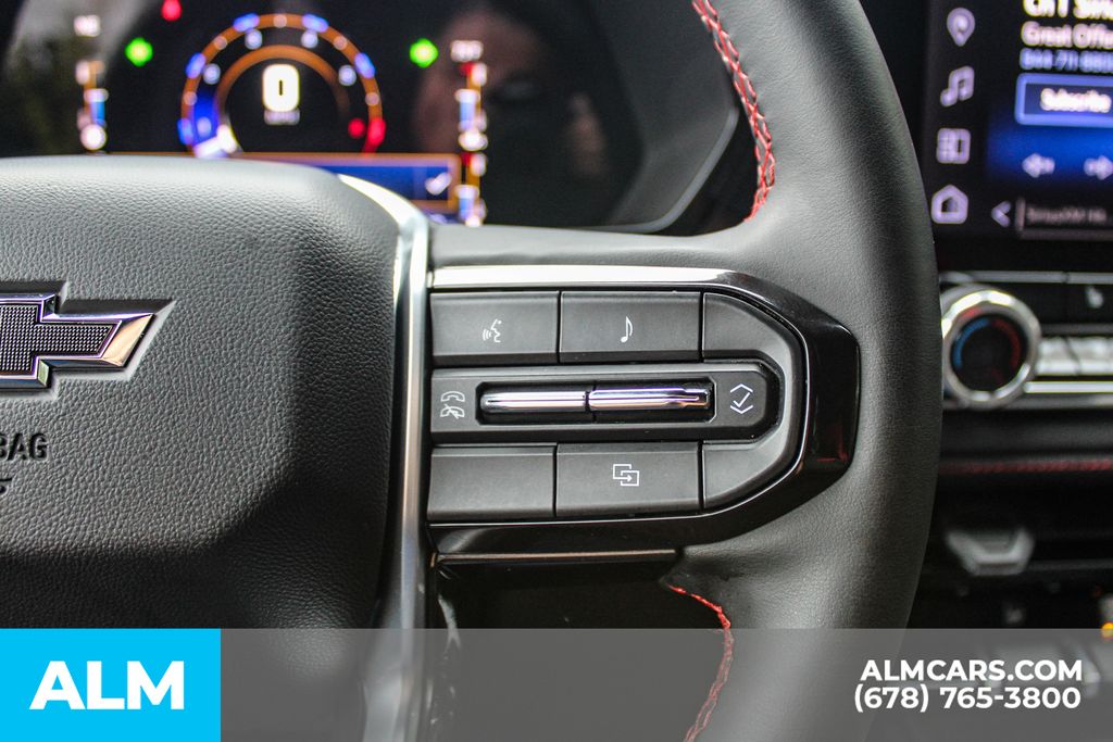 Used 2023 White Chevrolet Z71 image 24