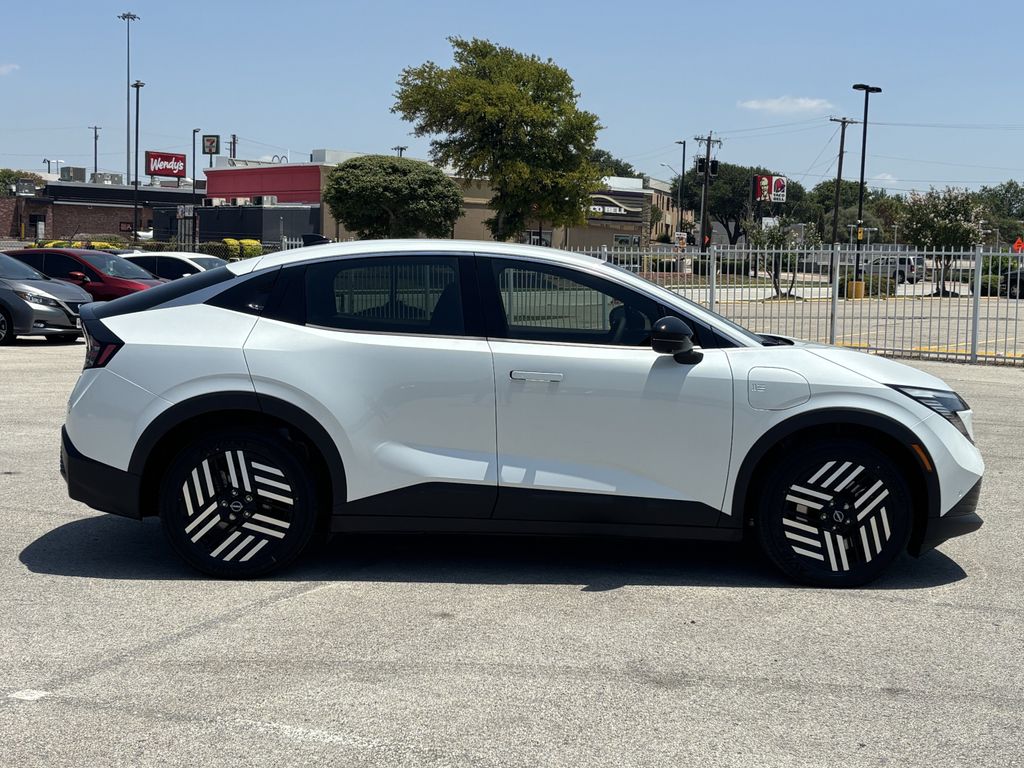 New 2026 Nissan Leaf SUV