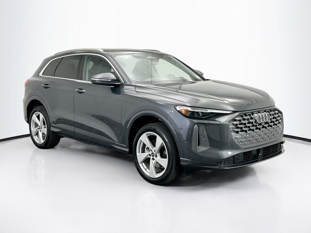 Thumbnail: 2025 Audi Q5 - 3