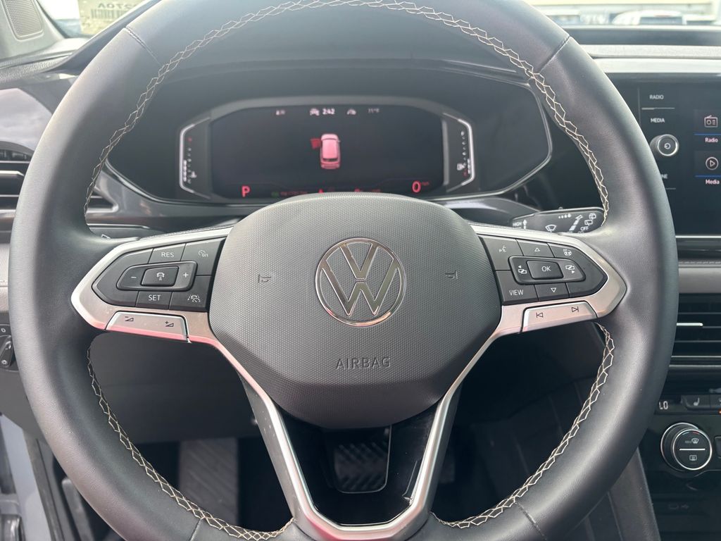 Used Car 2022 Volkswagen Taos  1.5t Sel For Sale Under $20,000 In Austin, Texas