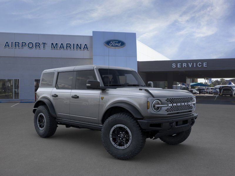 2024 Ford Bronco Badlands 8