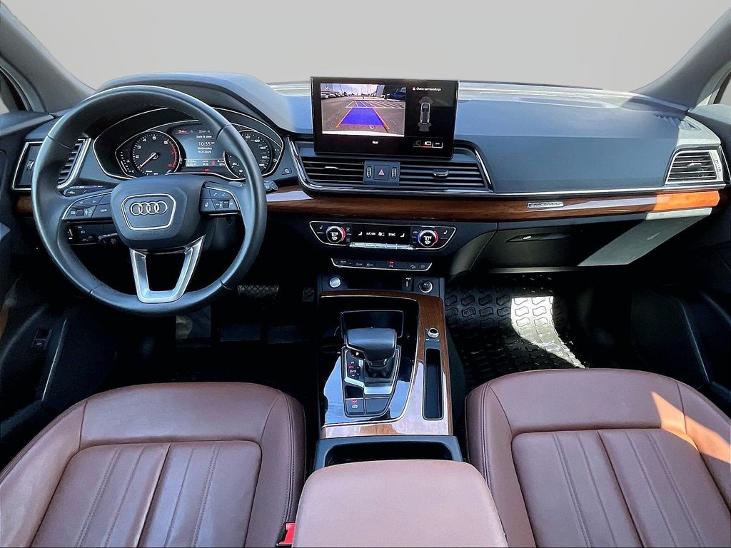 2023 Audi Q5 45 S line Premium Glacier White - Grieco Acura - Image 9