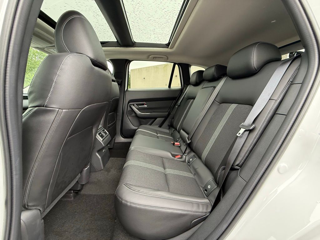 2025 Mazda CX-50 2.5 S Premium Package - 11