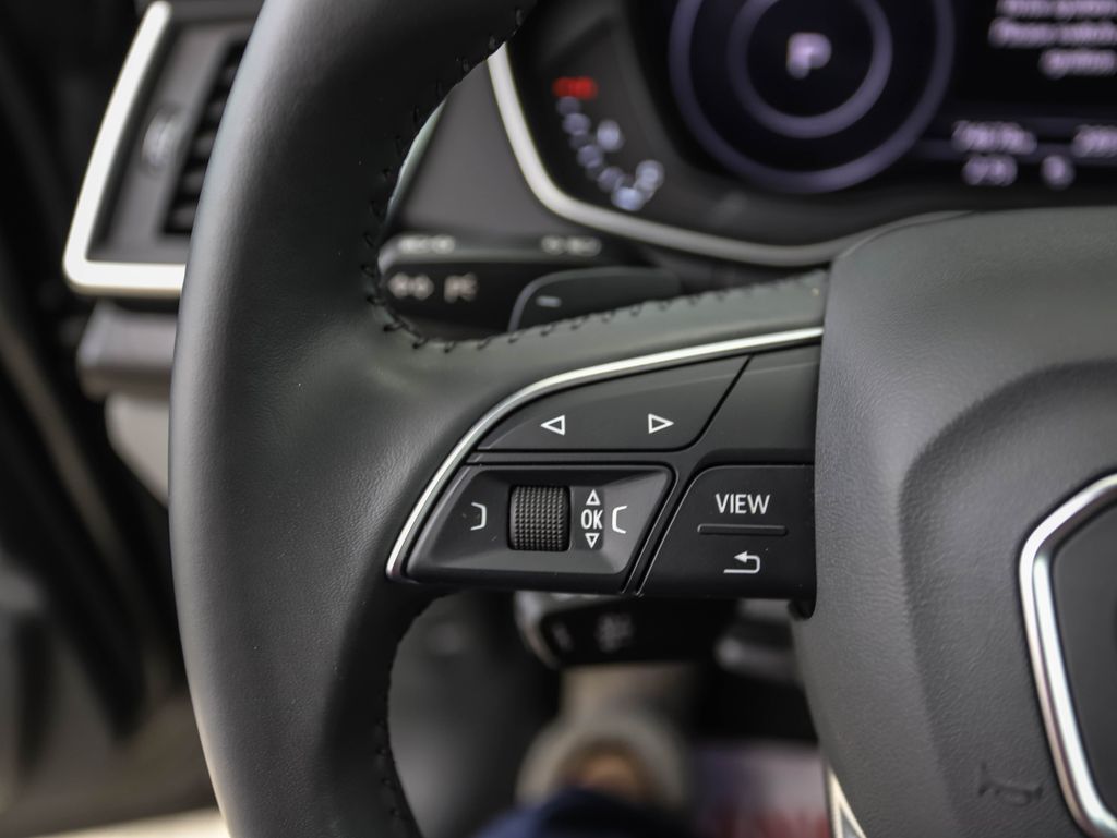 Thumbnail: 2019 Audi Q5 - 12