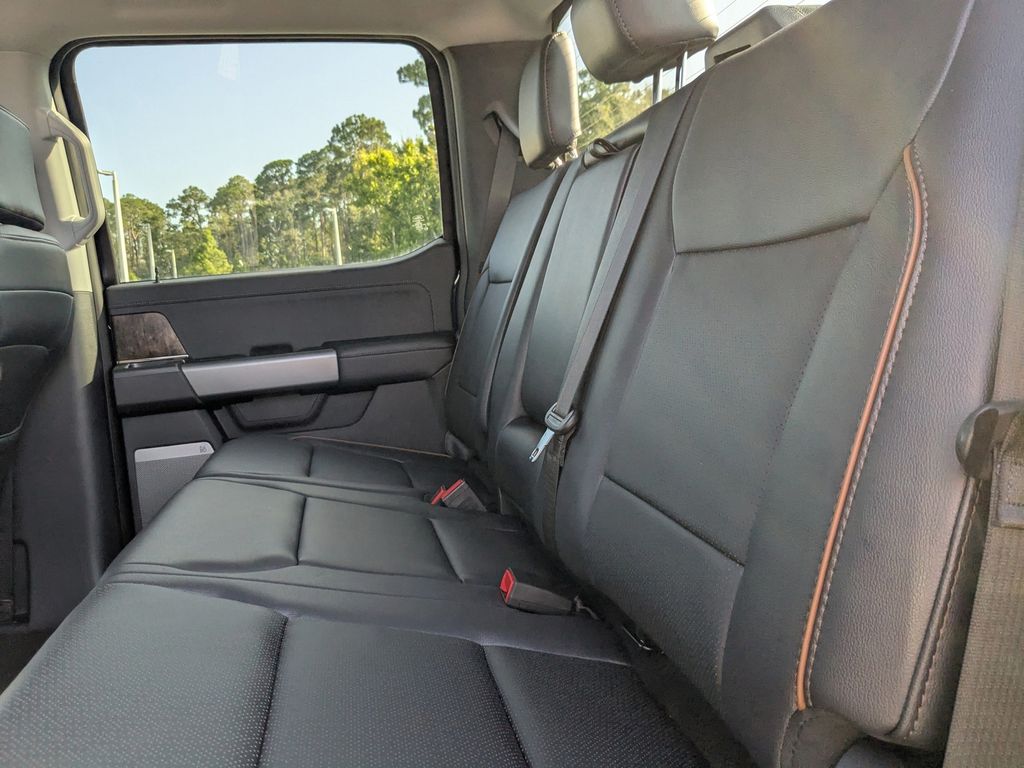 2025 Ford F-250 Super Duty Lariat
