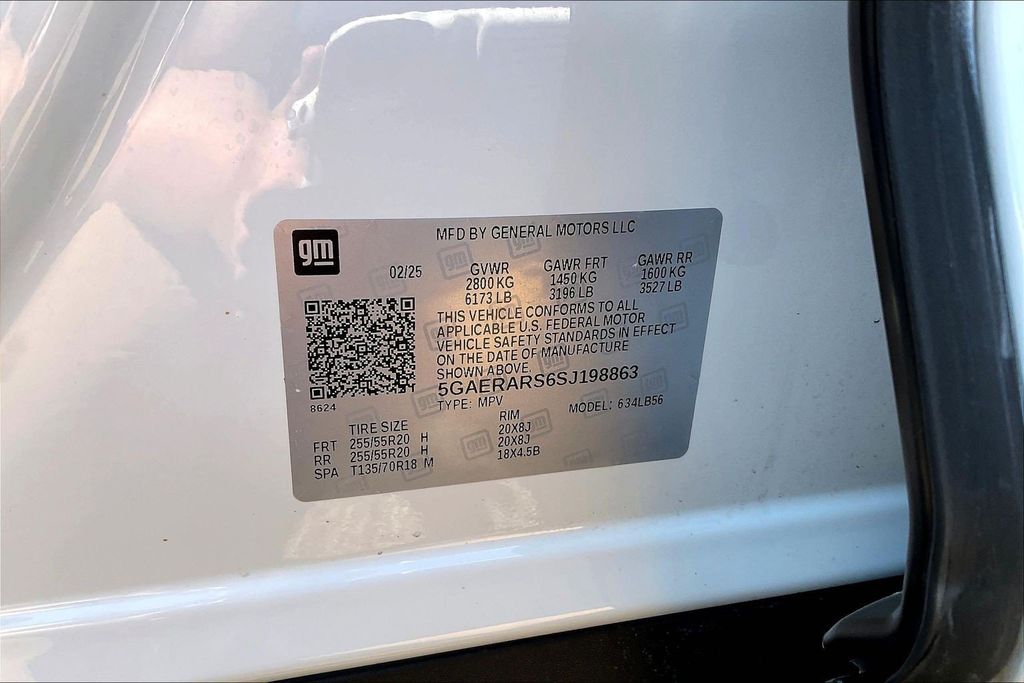 Used 2025 Buick Enclave SUV