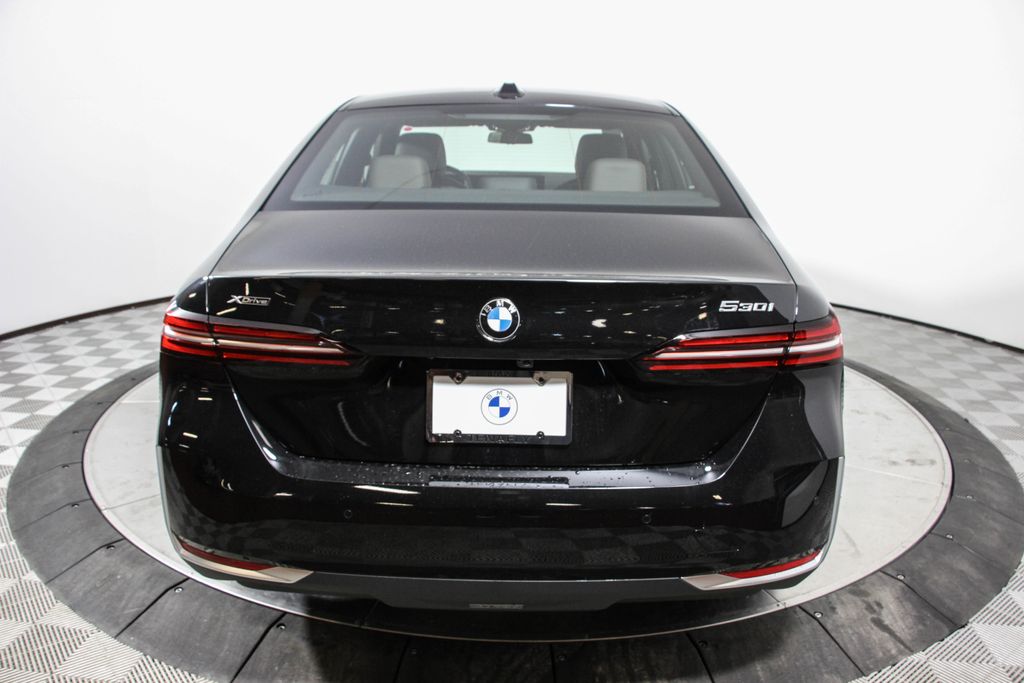 2024 BMW 5 Series 530i xDrive 4