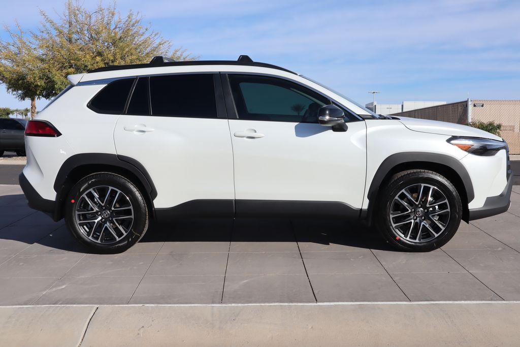 Thumbnail: 2026 Toyota Corolla Cross - 4