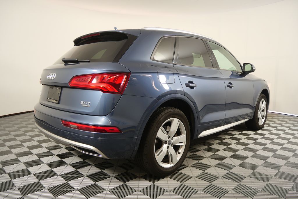 Thumbnail: 2018 Audi Q5 - 3