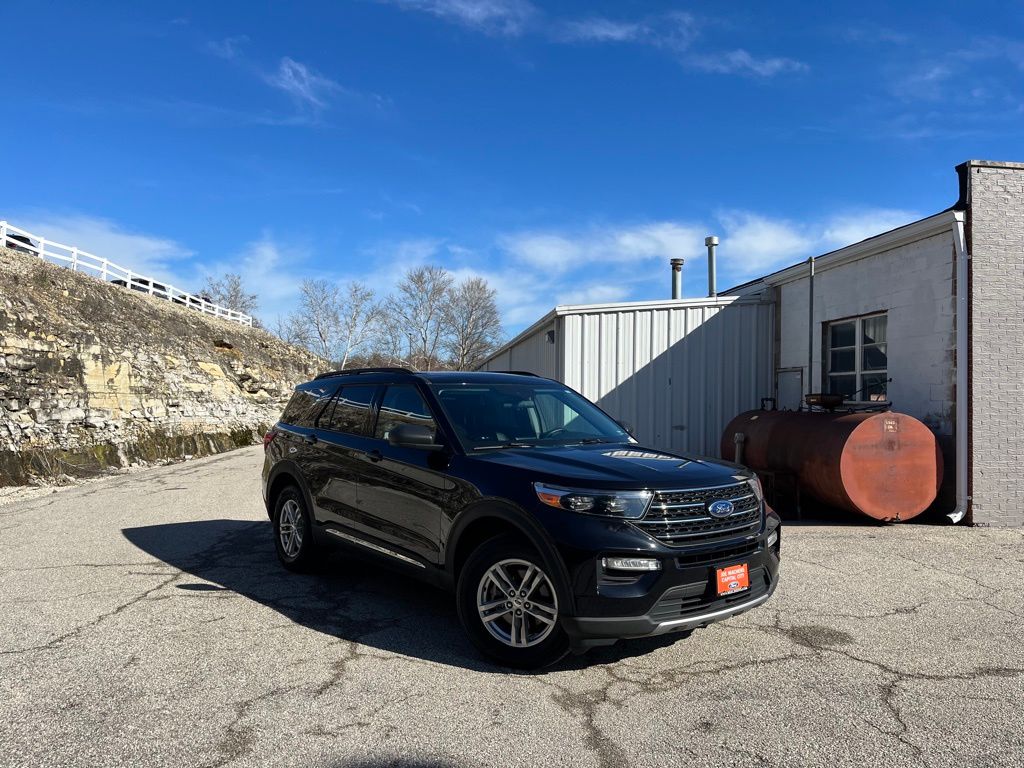 2022 Ford Explorer XLT AWD