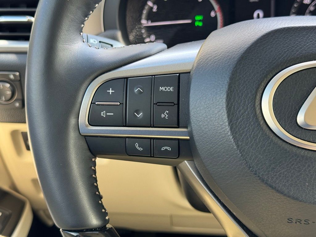 2023 Lexus GX 460 32