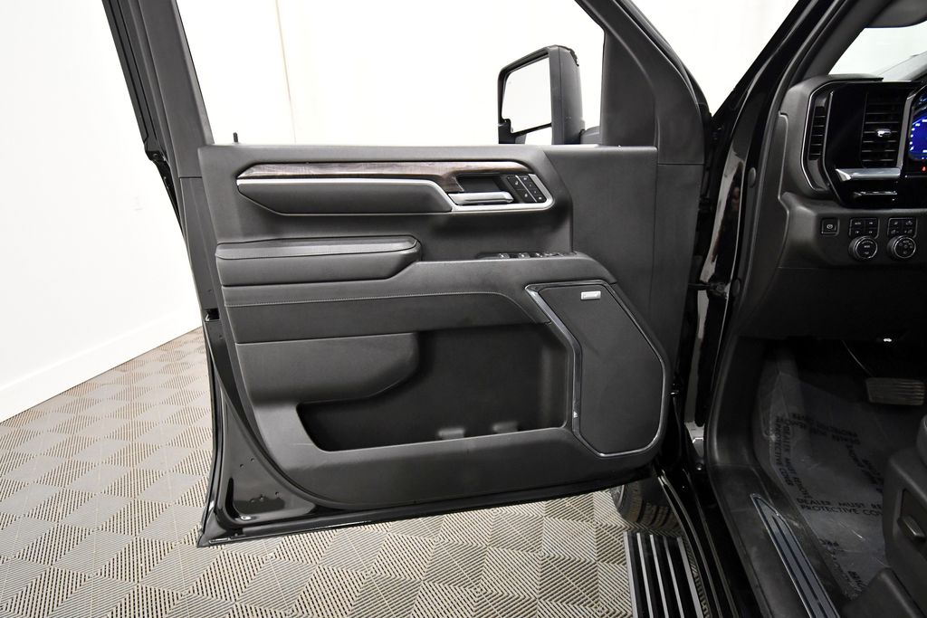 Used 2024 Chevrolet Silverado 2500HD Truck