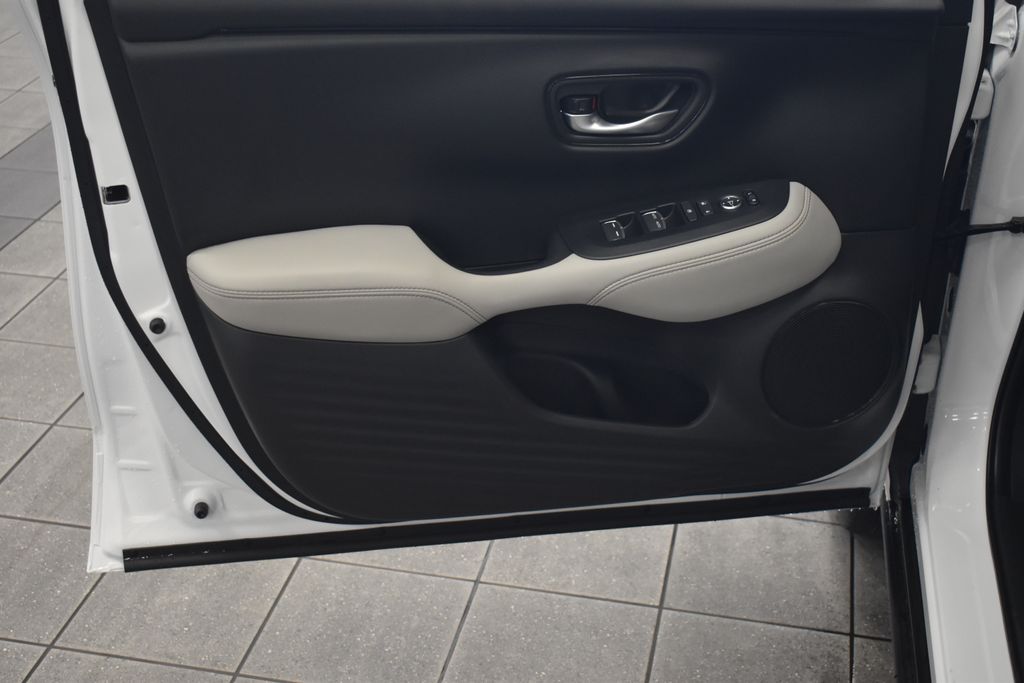 Thumbnail: 2026 Honda HR-V - 9