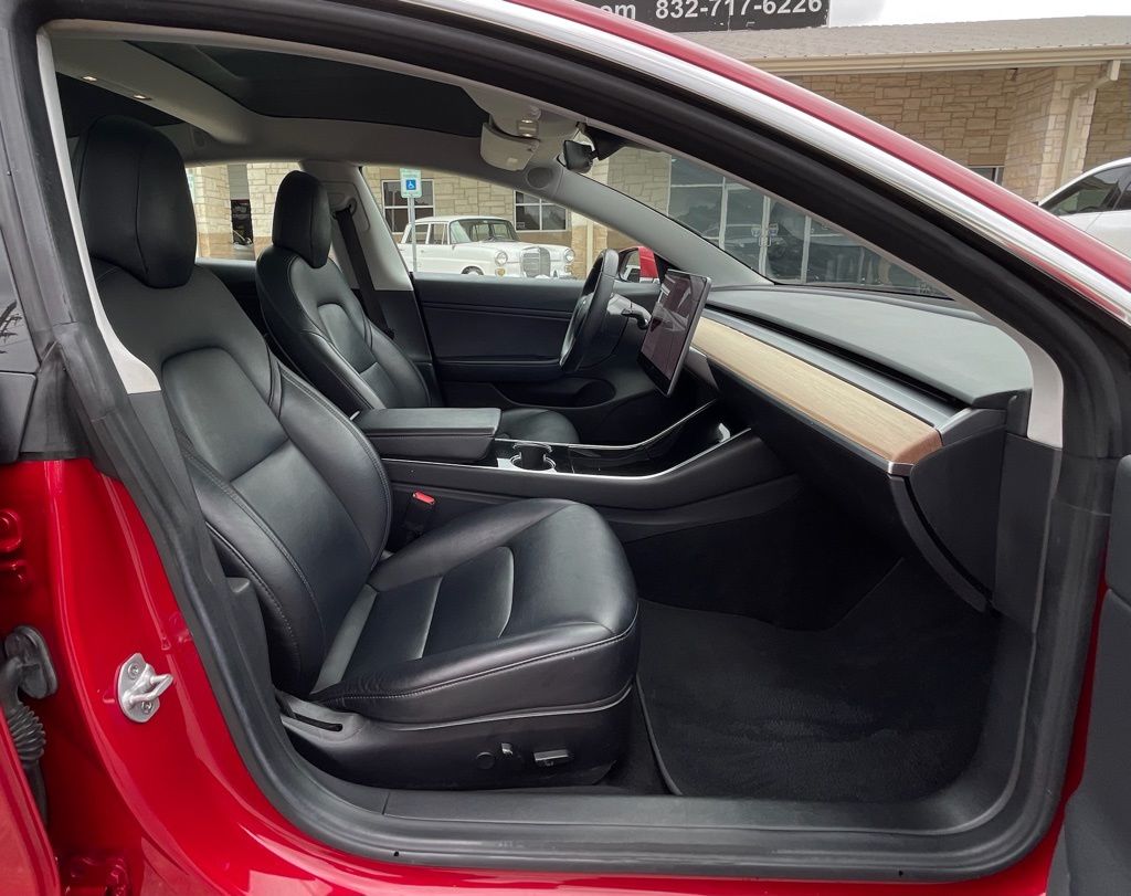 2018 Tesla Model 3 Long Range Red at Community Honda