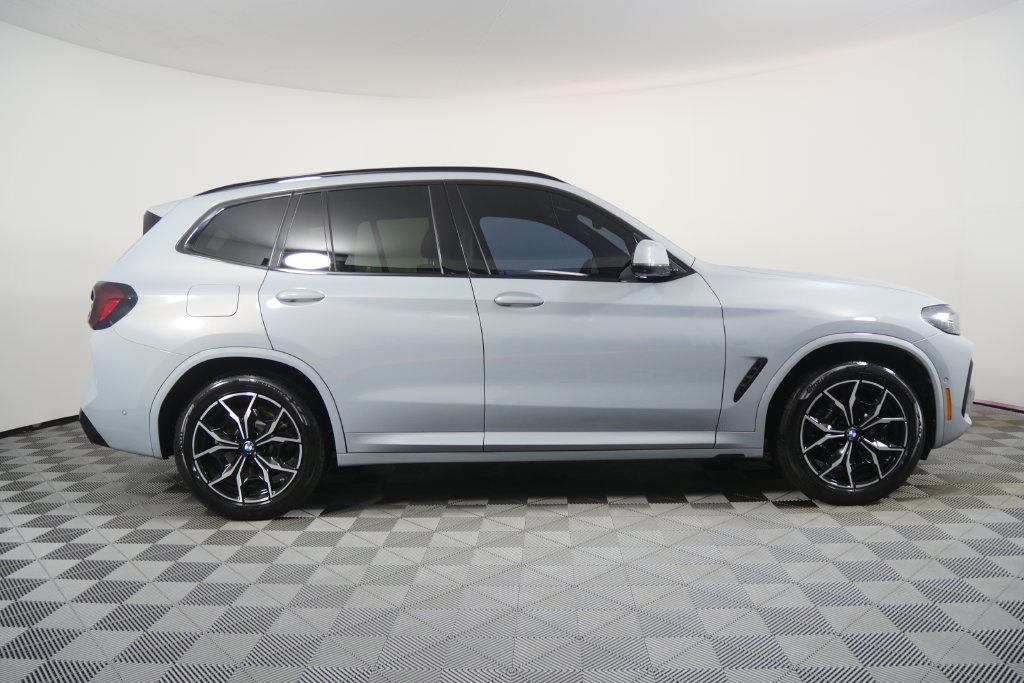 Thumbnail: 2024 BMW X3 - 3