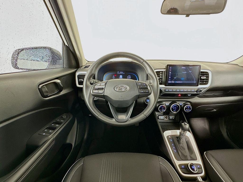 2024 Hyundai Venue Limited 22