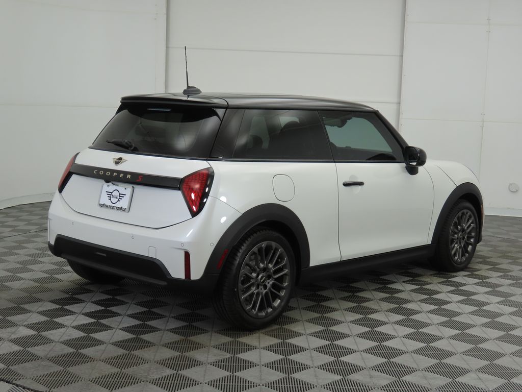 Thumbnail: 2025 MINI Cooper - 5