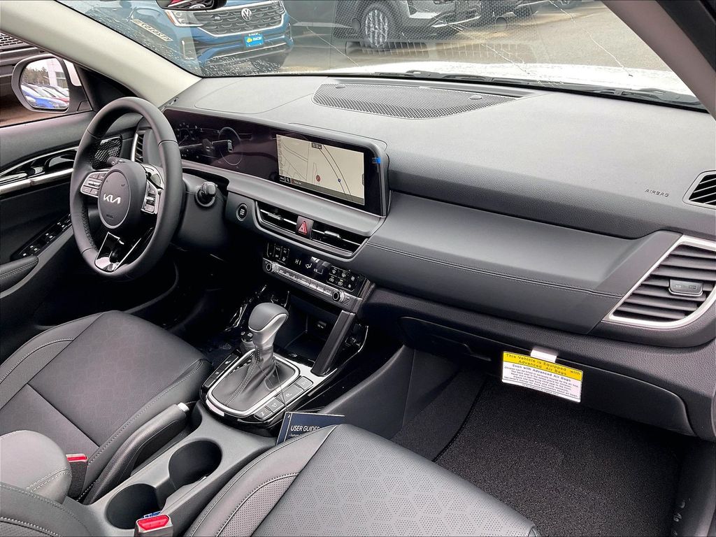 2026 Kia Seltos — photo 9
