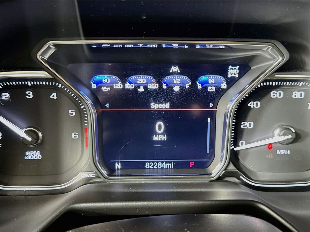 2021 GMC Yukon SLT - Photo 32