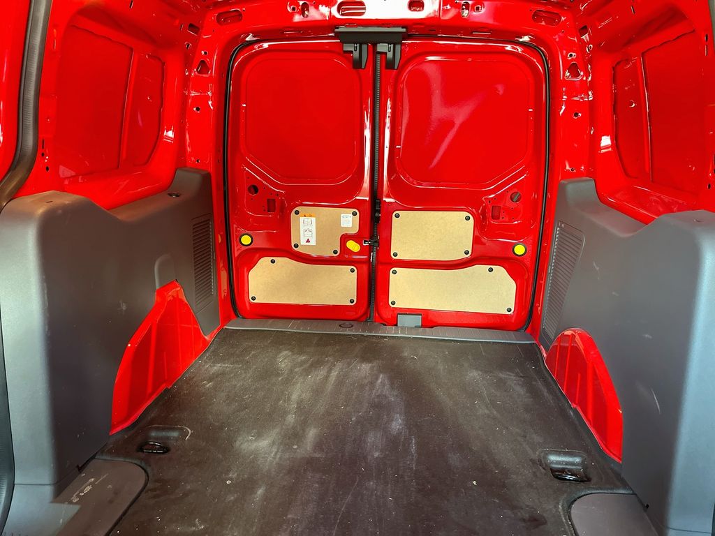 Used 2023 Red Ford XL image 23