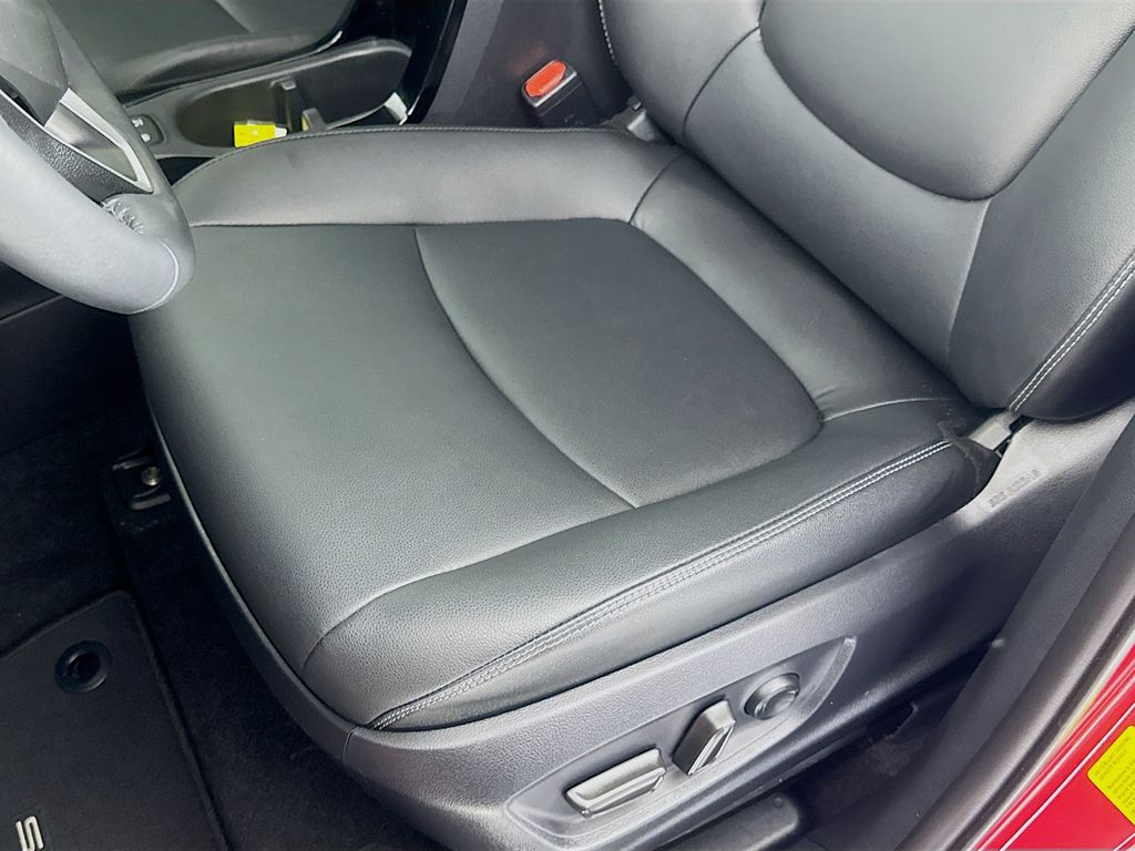 Used Car 2024 Toyota Corolla Cross  Xle For Sale Under $30,000 In Austin, Texas