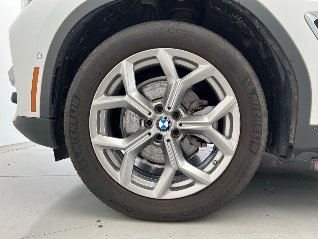Thumbnail: 2021 BMW X3 - 23