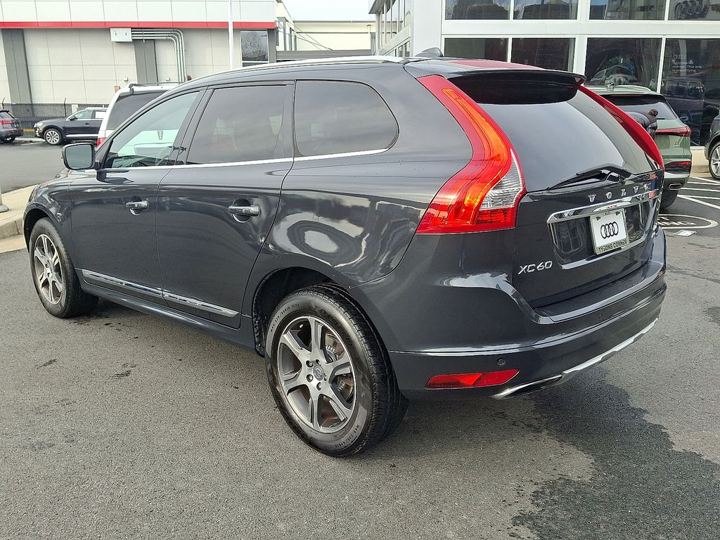 Thumbnail: 2015 Volvo XC60 - 6
