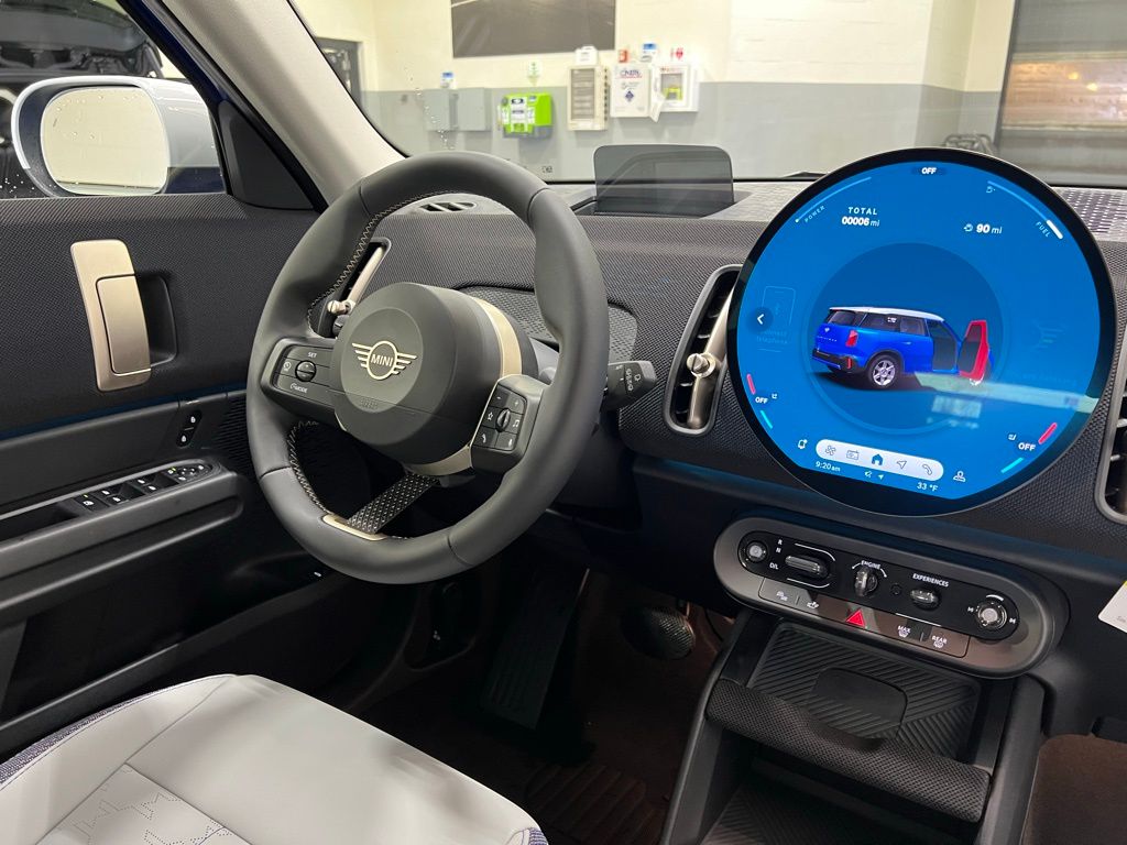 Thumbnail: 2025 MINI Cooper Countryman - 30