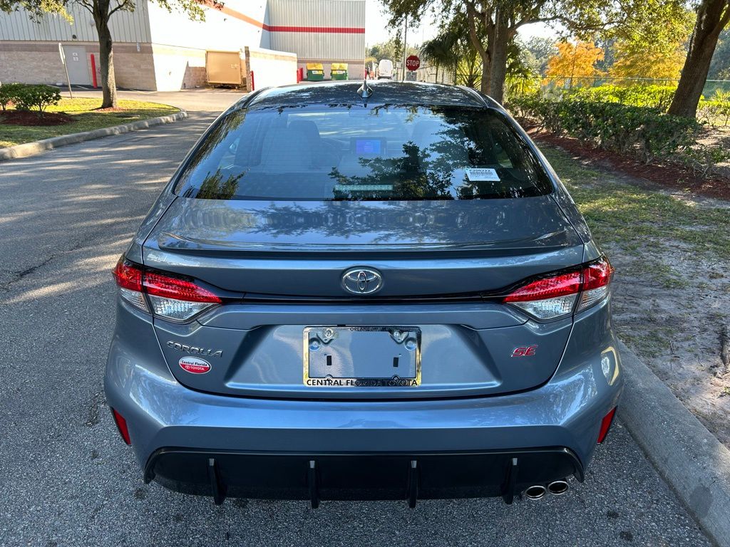 Thumbnail: 2024 Toyota Corolla - 4