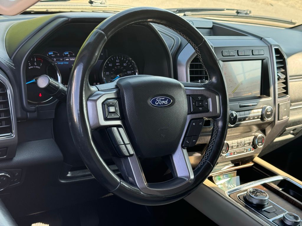 2020 Ford Expedition Platinum 19