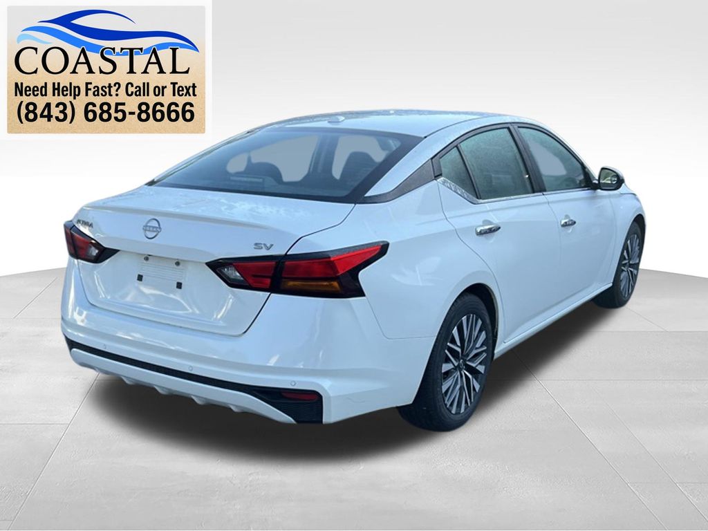 2024 Nissan Altima 2.5 SV White at Lugoff Nissan