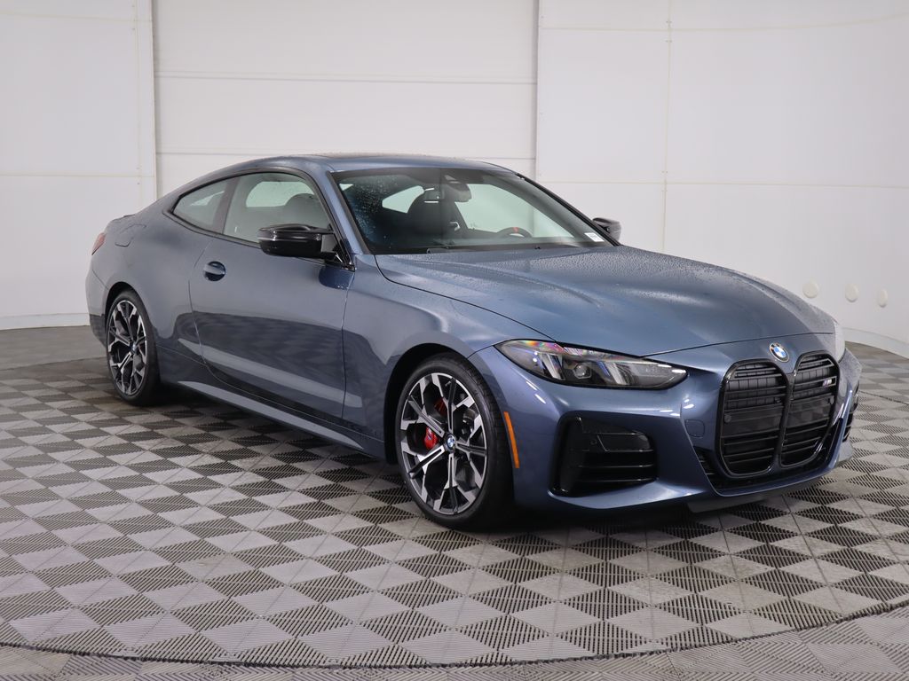 Thumbnail: 2026 BMW 4 Series - 3