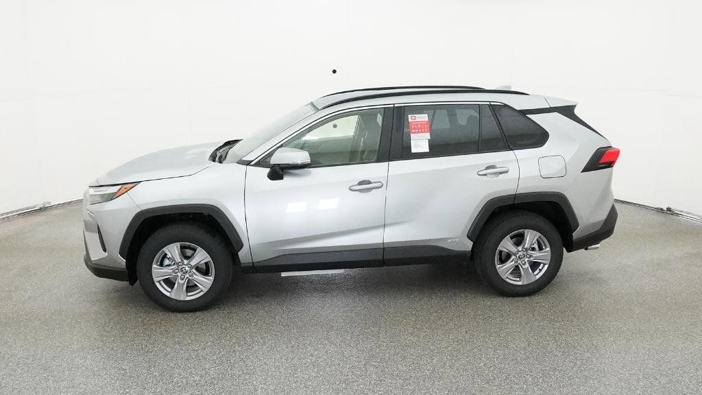 Thumbnail: 2025 Toyota RAV4 - 6