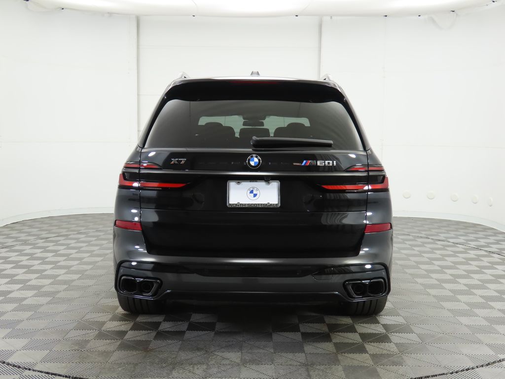 2025 BMW X7 M60i 6