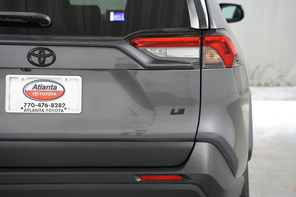 Thumbnail: 2024 Toyota RAV4 - 10