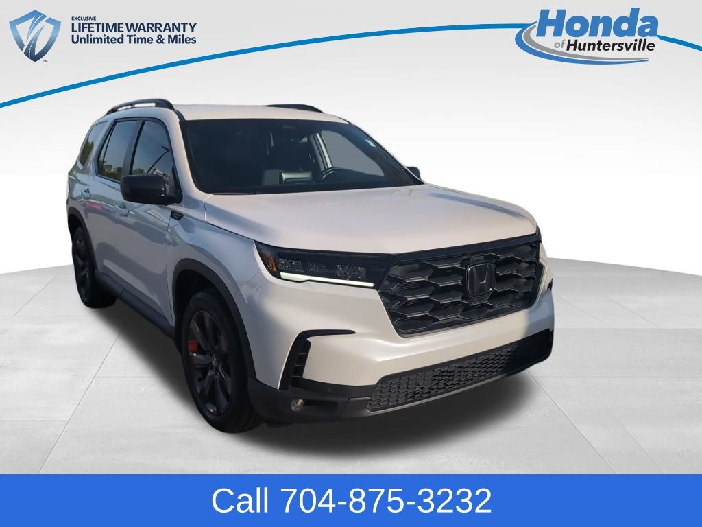 Platinum White Pearl 2025 Honda Pilot Sport FWD SUV / Crossover Front-Wheel Drive Automatic