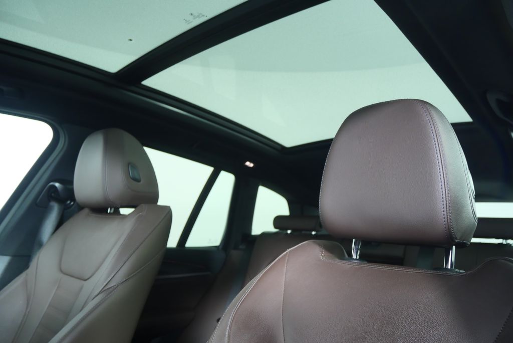 Thumbnail: 2022 BMW X3 - 11