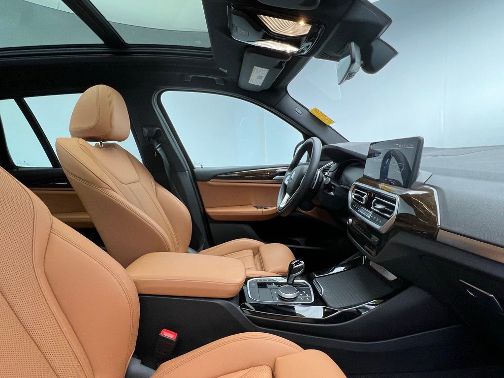 Thumbnail: 2023 BMW X3 - 6