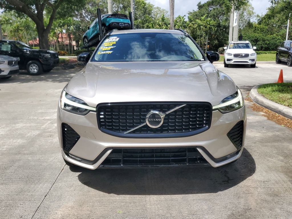 used 2025 Volvo XC60 car, priced at $33,895
