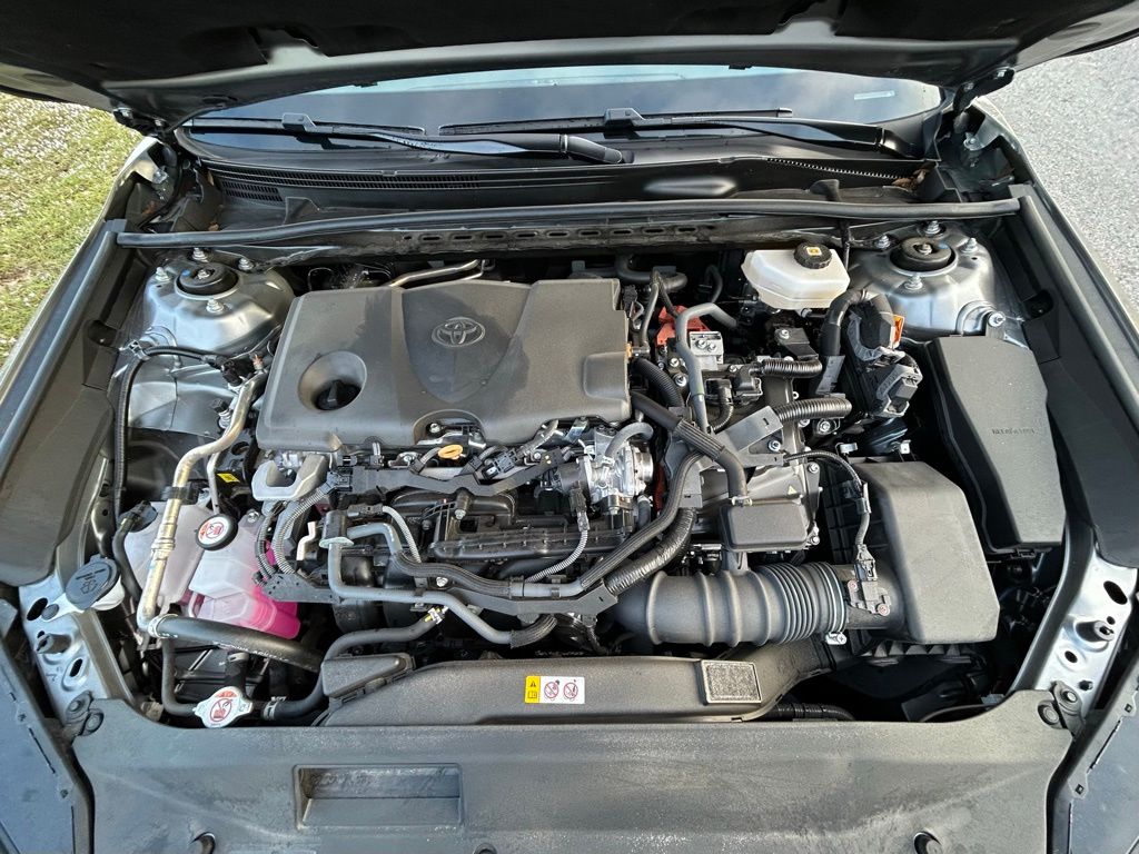 Thumbnail: 2025 Toyota Camry - 11